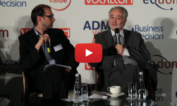 Jacques Attali au Gala de la Relation Client